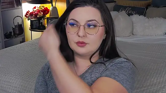 Snapshot of Mia_Swano chatting on November 23, 10:42 pm Mia Swano online show from November 23, 10:42 pm