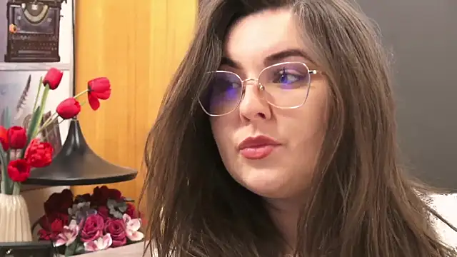 Mia Swano online show from April 22, 1:56 am