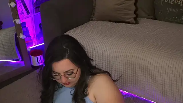 Mia Swano online show from April 11, 1:02 am