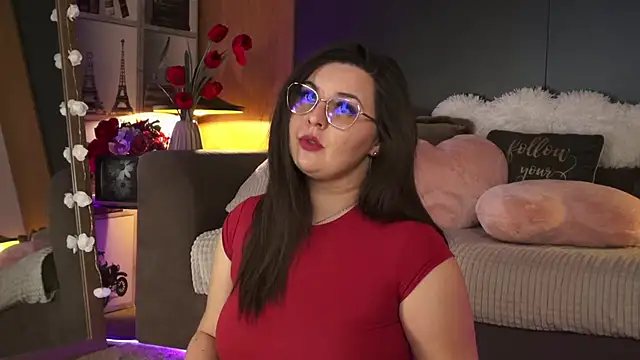 Mia Swano online show from February 18, 3:26 am