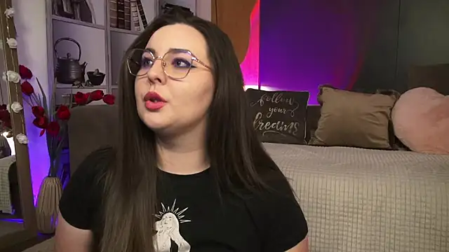 Mia Swano online show from May 24, 1:16 am