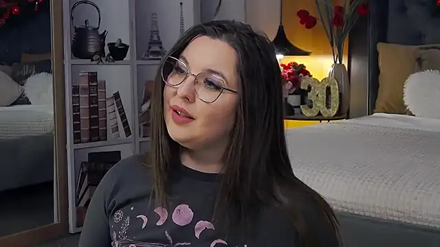 Mia Swano online show from December 17, 10:26 pm