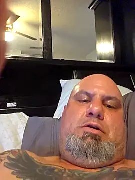 Kwillie online show from November 30, 5:25 pm