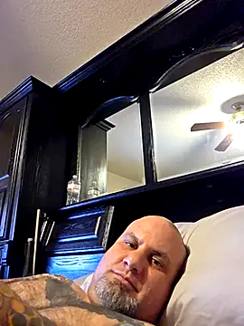 Kwillie online show from October 30, 4:33 am