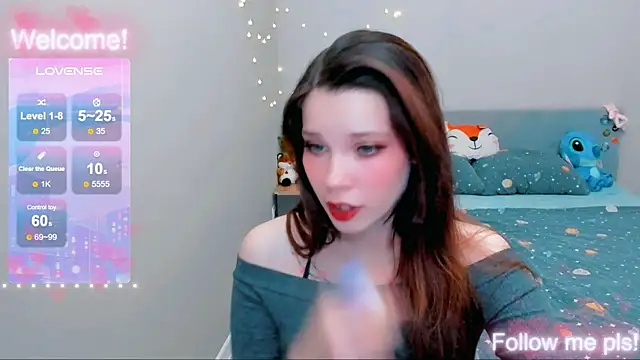 Snapshot of Kitten_Alissa chatting on January 10, 6:14 pm Kitten Alissa online show from January 10, 6:14 pm