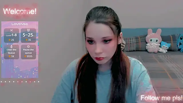 Kitten Alissa online show from April 29, 7:31 pm