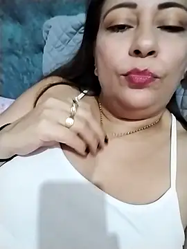  tetas 92 online show from October 11, 12:17 pm