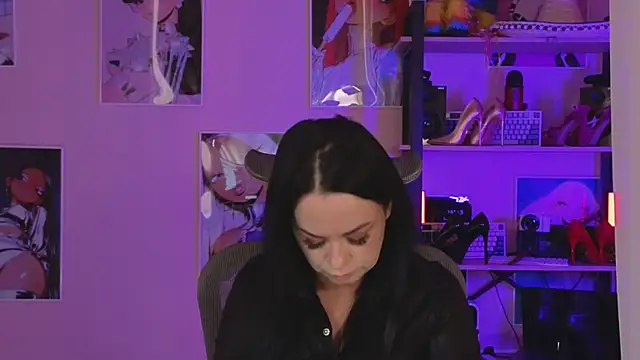 Jolie Orchid online show from April 12, 12:19 pm