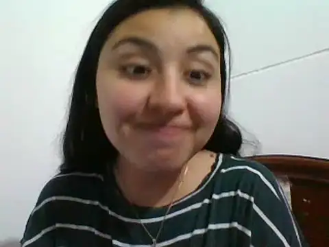 Snapshot of _Romilly_ chatting on July 10, 2:33 am Romilly online show from July 10, 2:33 am