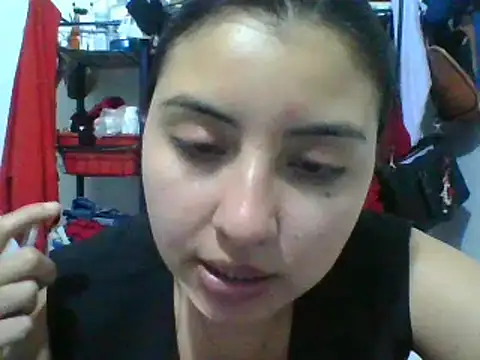 Snapshot of _Romilly_ chatting on May 8, 2:48 am Romilly online show from May 8, 2:48 am