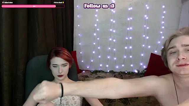 Snapshot of Lust4Money chatting on February 15, 11:25 pm Lust4Money online show from February 15, 11:25 pm