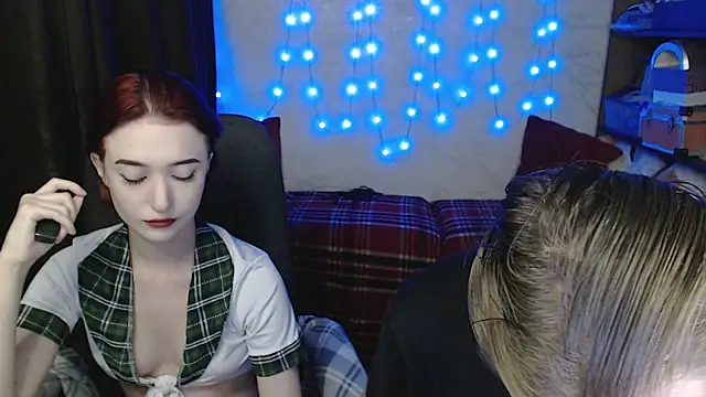 Snapshot of Lust4Money chatting on June 27, 5:52 pm Lust4Money online show from June 27, 5:52 pm