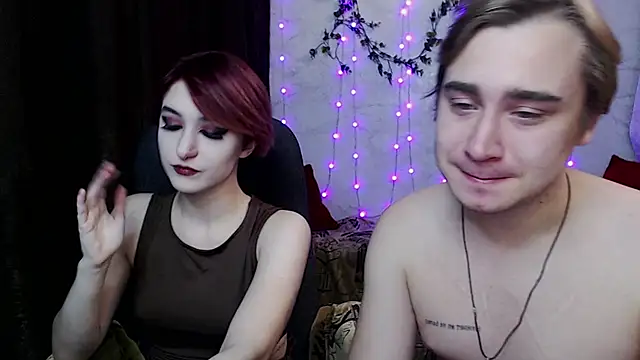 Snapshot of Lust4Money chatting on November 27, 10:43 pm Lust4Money online show from November 27, 10:43 pm