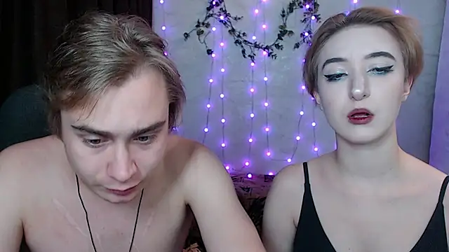 Snapshot of Lust4Money chatting on November 1, 11:20 pm Lust4Money online show from November 1, 11:20 pm