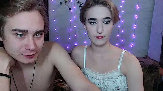 Snapshot of Lust4Money chatting on October 31, 6:37 pm Lust4Money online show from October 31, 6:37 pm