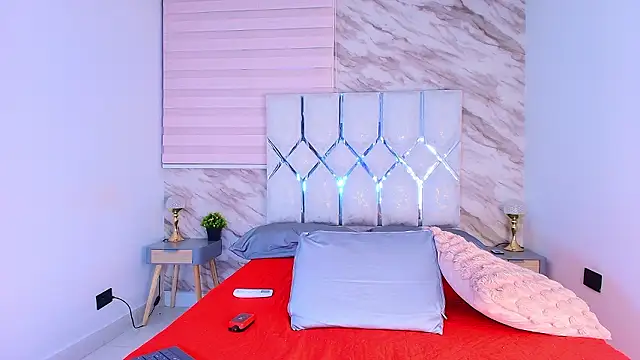 collet 1 online show from March 24, 12:05 pm