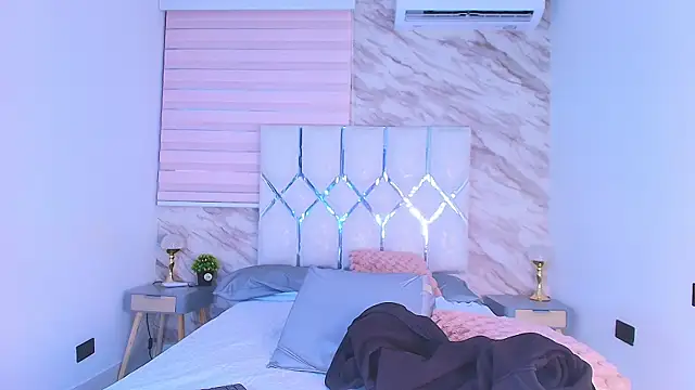 collet 1 online show from April 22, 12:01 pm