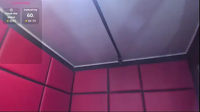 Snapshot of Ely09_ chatting on November 27, 4:29 pm Ely09 online show from November 27, 4:29 pm