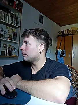 ferrari1996 online show from November 6, 6:01 pm