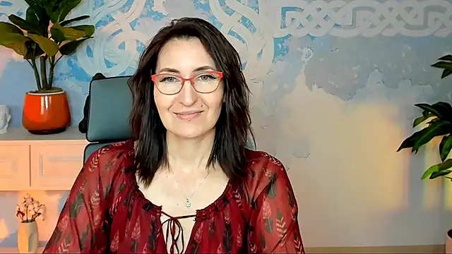 UnaTerra online show from October 18, 5:31 am