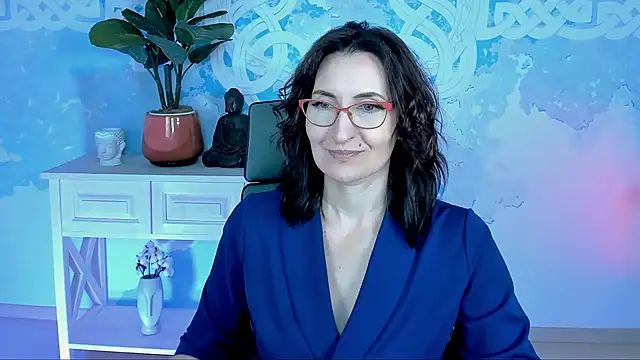 UnaTerra online show from October 10, 5:41 am