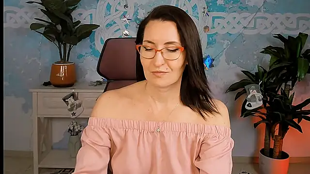 UnaTerra online show from December 21, 9:22 am