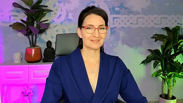 UnaTerra online show from November 15, 5:11 am