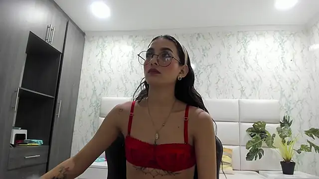 ValerySkinnyy online show from October 20, 3:41 am