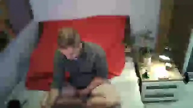 Snapshot of EdelHolz91 chatting on October 25, 1:12 pm EdelHolz91 online show from October 25, 1:12 pm
