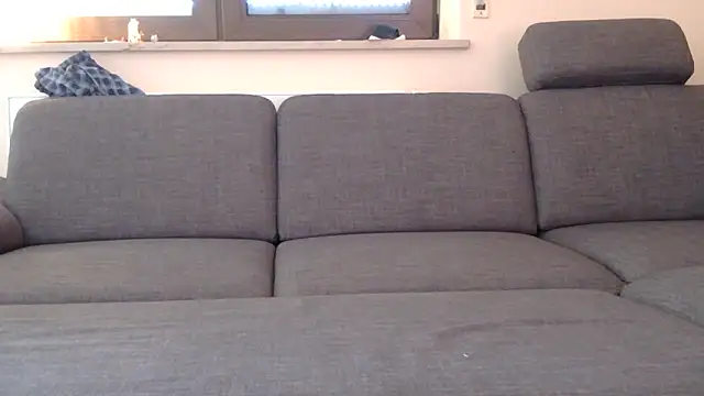 Snapshot of EdelHolz91 chatting on June 20, 6:29 am EdelHolz91 online show from June 20, 6:29 am
