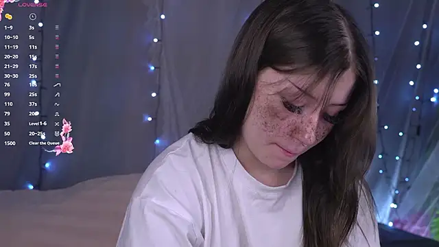 Snapshot of AudieKaemmerer chatting on February 5, 4:25 pm AudieKaemmerer online show from February 5, 4:25 pm