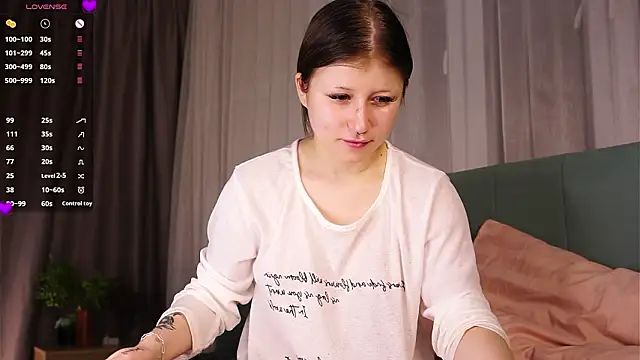 Snapshot of AudieKaemmerer chatting on February 25, 4:51 pm AudieKaemmerer online show from February 25, 4:51 pm