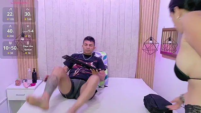 Kity spiderr online show from November 3, 12:31 pm