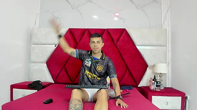 Kity spiderr online show from March 28, 12:39 pm