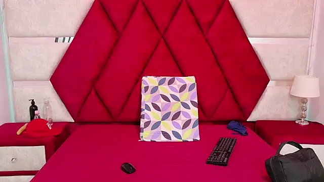 Kity spiderr online show from October 1, 12:31 pm