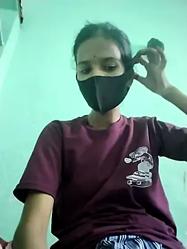 Snapshot of Pooja_cute chatting on September 23, 9:16 am Pooja cute online show from September 23, 9:16 am