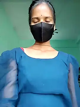 Snapshot of Pooja_cute chatting on October 8, 6:59 am Pooja cute online show from October 8, 6:59 am