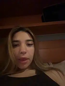 ItalianGirl online show from March 24, 7:58 pm