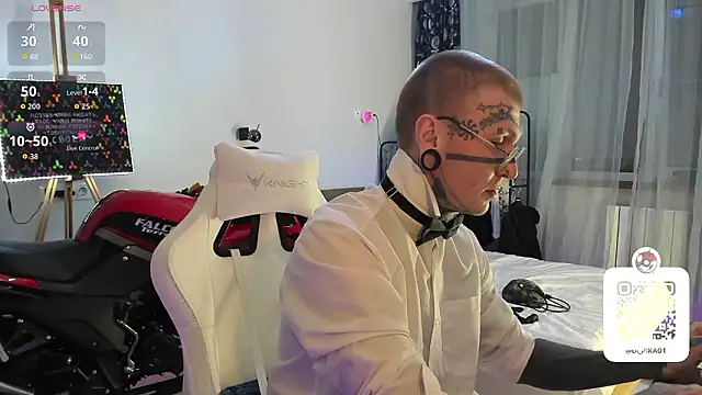 c10h15on1 online show from February 26, 6:08 pm