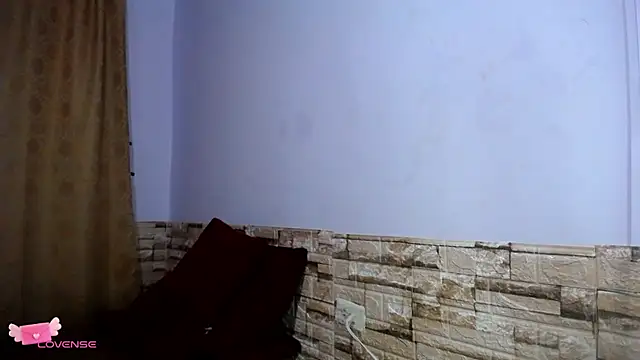 Bicky 24 online show from November 17, 1:04 pm