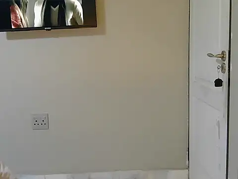 Shaylah jasmine online show from September 9, 12:47 pm