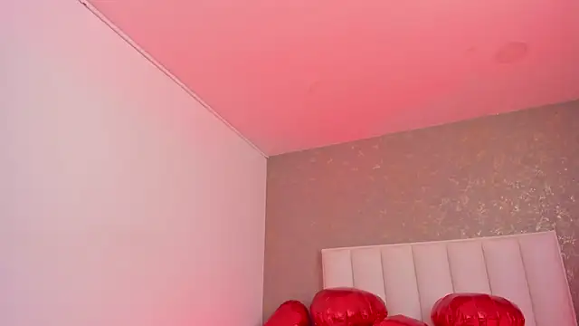 KaylieBrooks online show from February 12, 8:30 pm