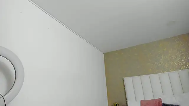 KaylieBrooks online show from September 14, 2:28 pm