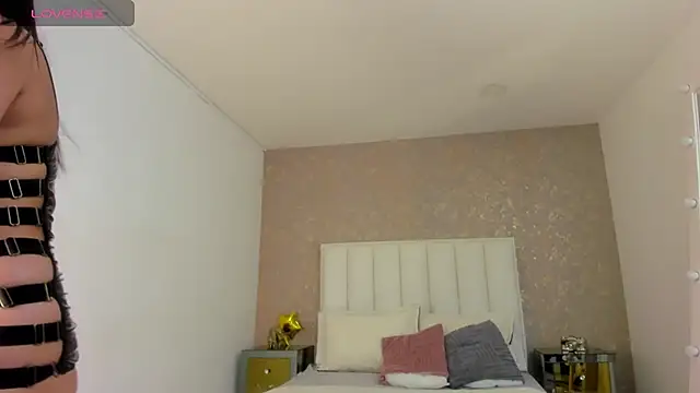 KaylieBrooks online show from October 9, 7:03 pm