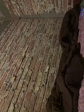 Efrain6996 online show from March 18, 6:09 pm