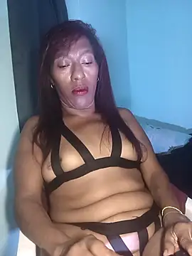 Kristal Bronw Lawren online show from March 31, 9:28 pm