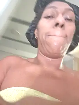 Kristal Bronw Lawren online show from October 4, 1:29 am