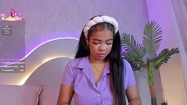 CannelaSmith online show from February 24, 7:15 pm