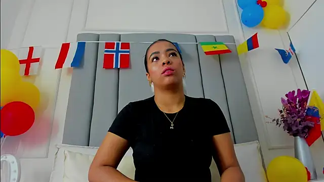 CannelaSmith online show from July 4, 11:27 am