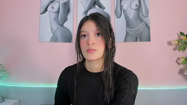 Stefany gonzales  online show from May 12, 12:22 pm